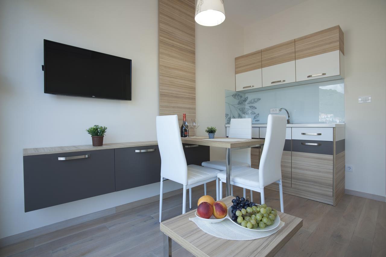 Jk Suites Budva Exteriör bild